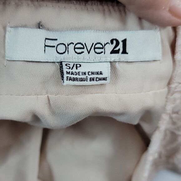 Beautiful Forever 21 Lace Skirt! - Picture 6 of 7